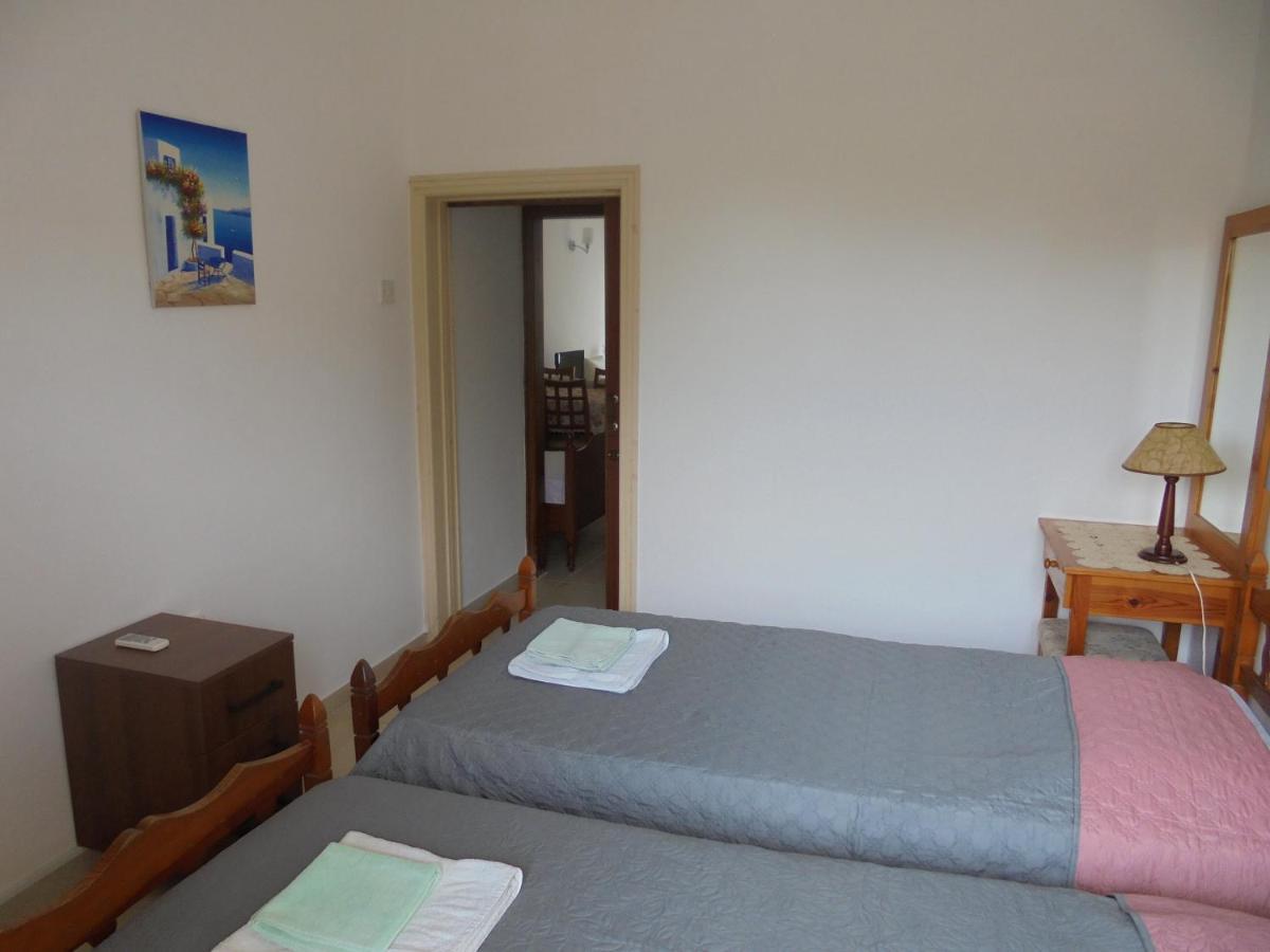 Niki Court Holiday Apartments Pafos Zewnętrze zdjęcie