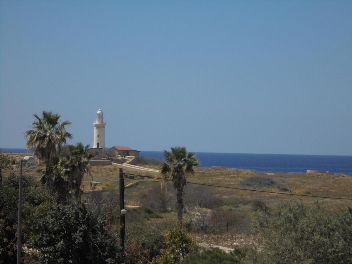 Niki Court Holiday Apartments Pafos Zewnętrze zdjęcie