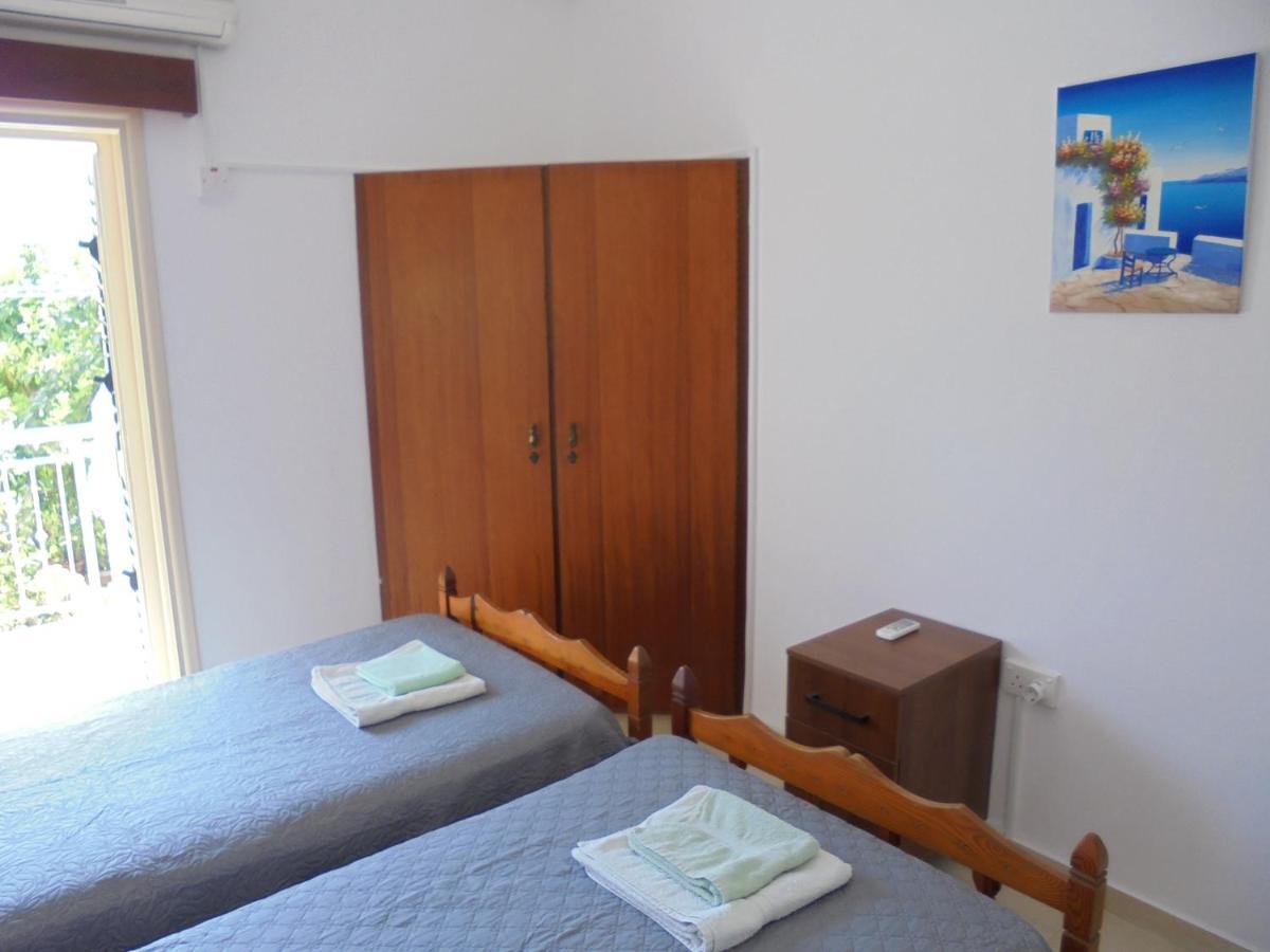 Niki Court Holiday Apartments Pafos Zewnętrze zdjęcie